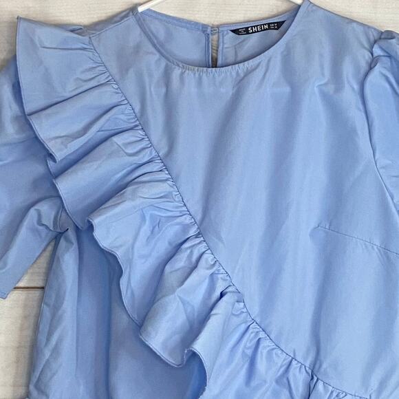 Shein Blue Ruffle Short Sleeve Blouse Size Medium - Picture 2 of 9